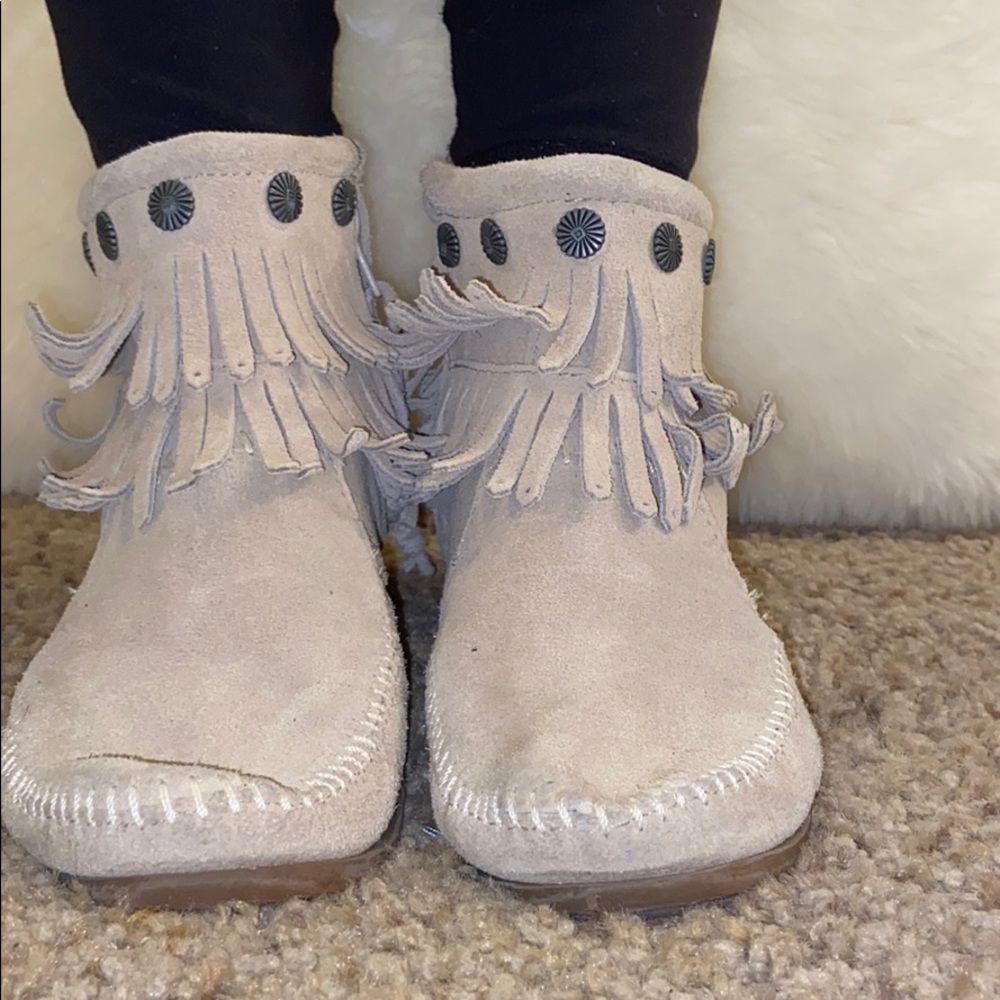 Minnetonka Cream-Colored Moccasins